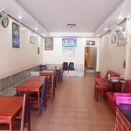 Vientiane Backpackers Hostel Ngoại thất bức ảnh