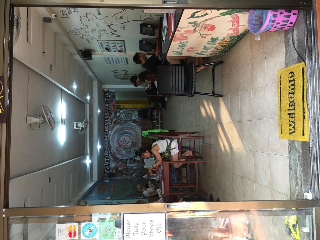 Vientiane Backpackers Hostel Ngoại thất bức ảnh