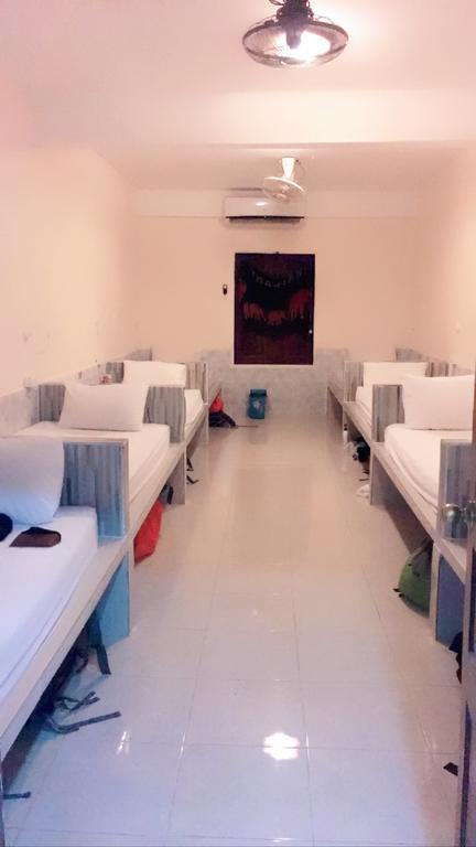 Vientiane Backpackers Hostel Ngoại thất bức ảnh