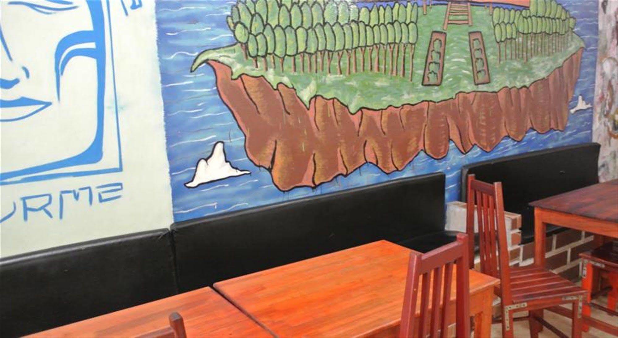 Vientiane Backpackers Hostel Ngoại thất bức ảnh