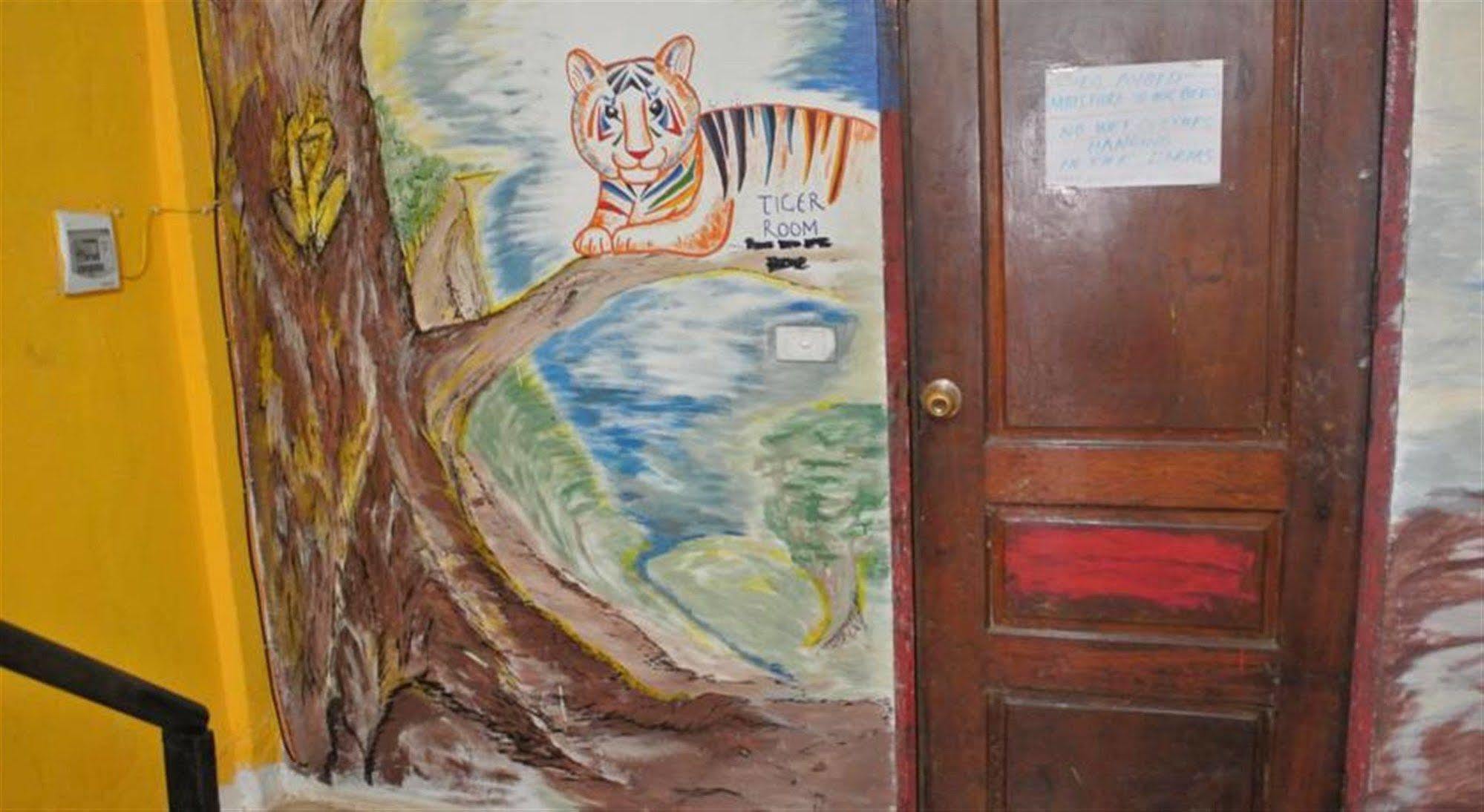 Vientiane Backpackers Hostel Ngoại thất bức ảnh